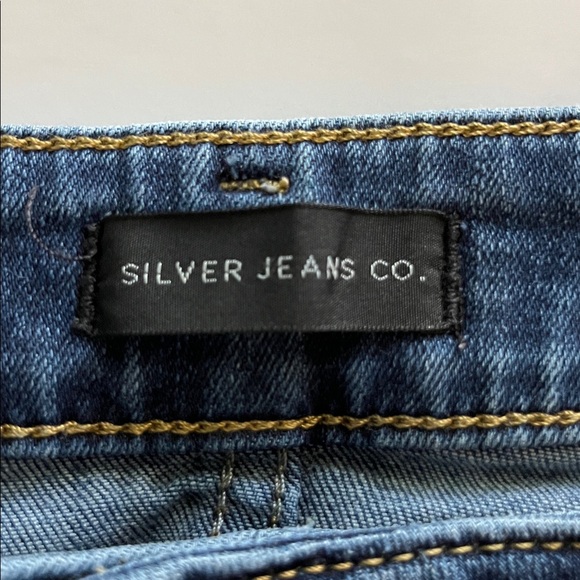 Silver Jeans Avery Straight High Rise Size 32 - Picture 10 of 16